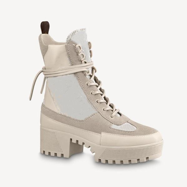 women laureate platform desert boots round toes designer lady leather patch booties 5cm chunky heel rubber outsole ankle boot with box, Black
women laureate platform desert boots round toes designer lady leather patch booties 5cm chunky heel rubber outsole ankle boot with box, Black