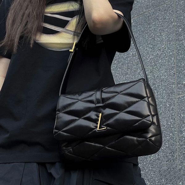 10a woman designer bags 24cm quilted sheepskin shoulder backpack fashion handbag luxury goods flap bag lady clutch purse with box y026
10a woman designer bags 24cm quilted sheepskin shoulder backpack fashion handbag luxury goods flap bag lady clutch purse with box y026