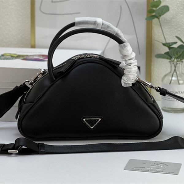 2022 women's messenger fashionbag handbag special triangle messengerbag shoulder bag brand fashion bag
2022 women's messenger fashionbag handbag special triangle messengerbag shoulder bag brand fashion bag