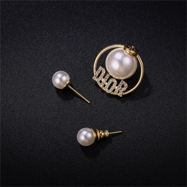 2022 20% off designer jewelry d family's new asymmetric pearl inlaid diamond circle earrings, Golden
2022 20% off designer jewelry d family's new asymmetric pearl inlaid diamond circle earrings, Golden