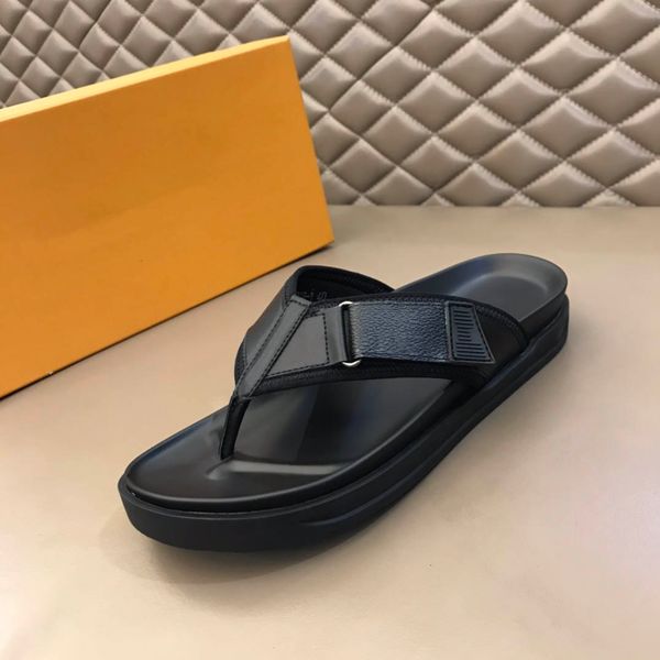 Top quality Mens slippers Summer Letter Print black Leather sandals Cool luxury Men casual shoes Comfortable slides flip flop, Black a
Top quality Mens slippers Summer Letter Print black Leather sandals Cool luxury Men casual shoes Comfortable slides flip flop, Black a