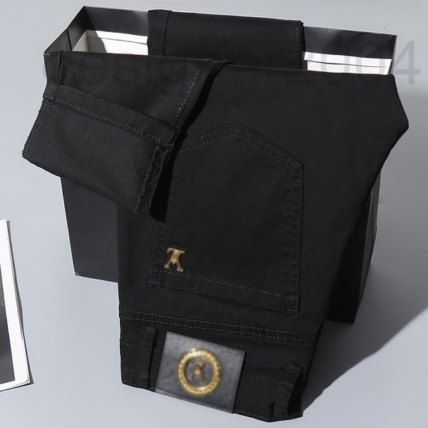 men's jeans designer new summer men's jeans pure black and white brand cotton high elastic small feet slim fit korean version simp, Blue
men's jeans designer new summer men's jeans pure black and white brand cotton high elastic small feet slim fit korean version simp, Blue