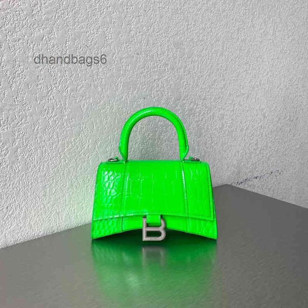 balencaigass designer handbag evening bags home b letter buckle hourglass fashion 2022 trend leather crocodile pattern single shoulder porta
balencaigass designer handbag evening bags home b letter buckle hourglass fashion 2022 trend leather crocodile pattern single shoulder porta