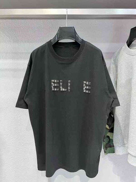 2022c factory direct sale trendy brand men's t-shirts women's c letter short sleeved, White
2022c factory direct sale trendy brand men's t-shirts women's c letter short sleeved, White
