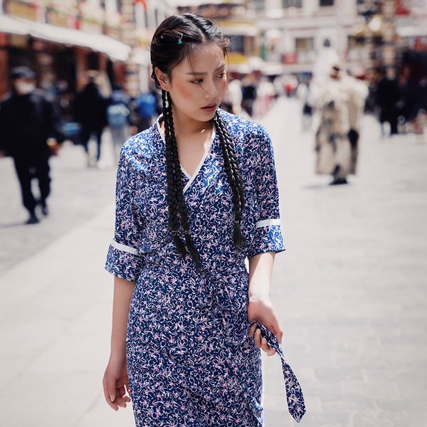 summer ethnic clothing tibetan dress retro robe half sleeve traditional wear for women tibet gown asian floral pattern vestidos, Red
summer ethnic clothing tibetan dress retro robe half sleeve traditional wear for women tibet gown asian floral pattern vestidos, Red