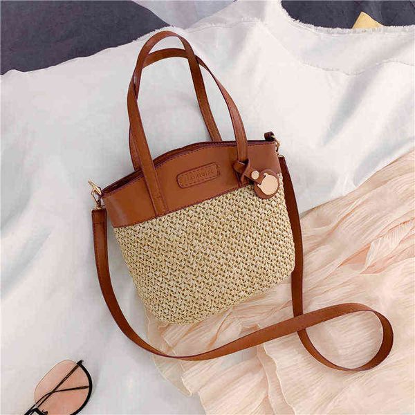 fashion straw bag leisure women's single shoulder menger bag portable beach bucket in full swing
fashion straw bag leisure women's single shoulder menger bag portable beach bucket in full swing