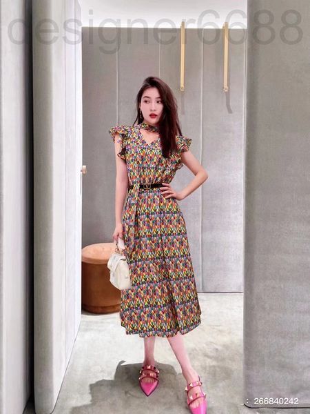 casual dresses designer v home gaoding light luxury counter summer women's wear digital printing ribbon horn sleeve silk dress o07d, Black;gray
casual dresses designer v home gaoding light luxury counter summer women's wear digital printing ribbon horn sleeve silk dress o07d, Black;gray