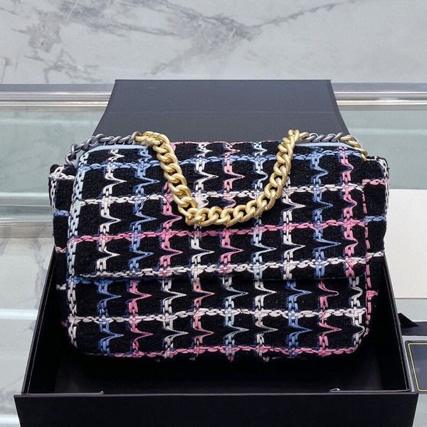 new fashion color fabric shoulder bags luxury purse double colors chain cross body diamond lattice weave women bag original quality designer
new fashion color fabric shoulder bags luxury purse double colors chain cross body diamond lattice weave women bag original quality designer