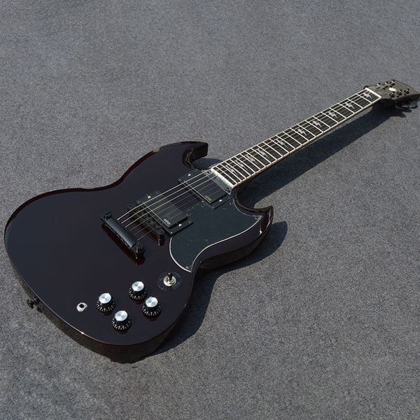 chinese electric guitar g 400 chrome hardware mahogany body and neck s g brown color
chinese electric guitar g 400 chrome hardware mahogany body and neck s g brown color