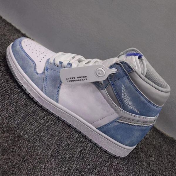 shoes 1 high og hyper royal basketball trophy room x 1s dark mocha suede man university blue sneakers 555088-402, White;red
shoes 1 high og hyper royal basketball trophy room x 1s dark mocha suede man university blue sneakers 555088-402, White;red