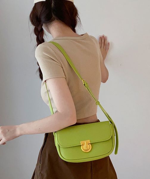 women cross body shoulder bags fashion casual womens bag small handbag totes high-capacity leather large volume wholesale girl mobile phone
women cross body shoulder bags fashion casual womens bag small handbag totes high-capacity leather large volume wholesale girl mobile phone