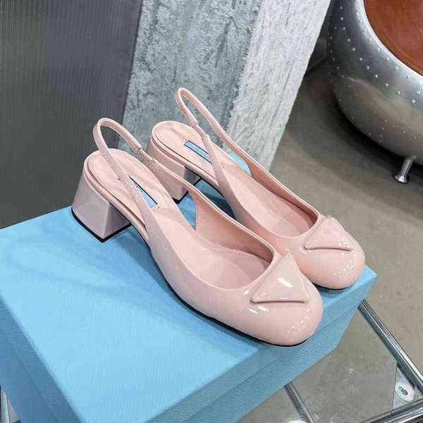 2022 summer triangle mary jane shoes word black small leather shoes thick heels sandals high heels women
2022 summer triangle mary jane shoes word black small leather shoes thick heels sandals high heels women