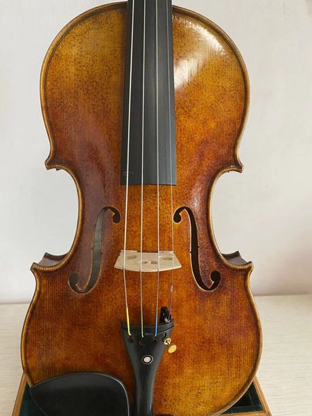professional 4/4 size violin antique old style hand made violin nice tone 2021
professional 4/4 size violin antique old style hand made violin nice tone 2021