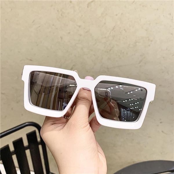 luxury designer sunglass classic fashion women driving polarized sunglasses men rimless sunglasses 7 colors very good, White;black
luxury designer sunglass classic fashion women driving polarized sunglasses men rimless sunglasses 7 colors very good, White;black