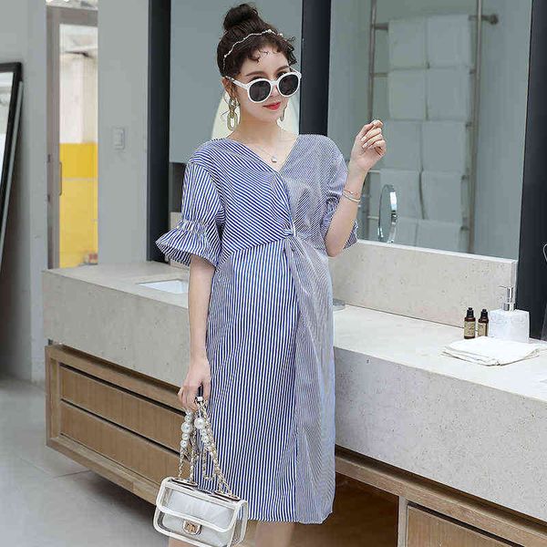 maternity clothing short sleeves vneck summer stripe dress fashion high waist pregnant women cotton dress kneelength dresses j220628, White
maternity clothing short sleeves vneck summer stripe dress fashion high waist pregnant women cotton dress kneelength dresses j220628, White