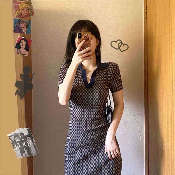 casual dresses 2022 summer style french temperament slim hip wrap skirt small fragrance polo knitted dress f40a, Black;gray
casual dresses 2022 summer style french temperament slim hip wrap skirt small fragrance polo knitted dress f40a, Black;gray