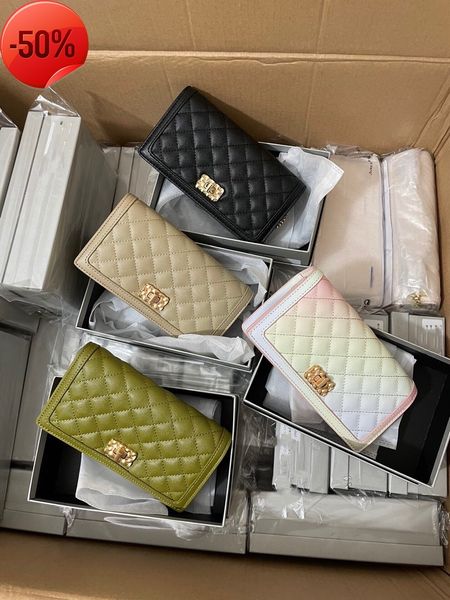 luxury designer bags fashion luxury designerspring women's lingge chain single shoulder messenger bag wallet
luxury designer bags fashion luxury designerspring women's lingge chain single shoulder messenger bag wallet