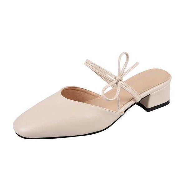 2022 luxury bow ladies slippers summer imitation leather shoes thick heel baotou half sandals compensation, Black
2022 luxury bow ladies slippers summer imitation leather shoes thick heel baotou half sandals compensation, Black