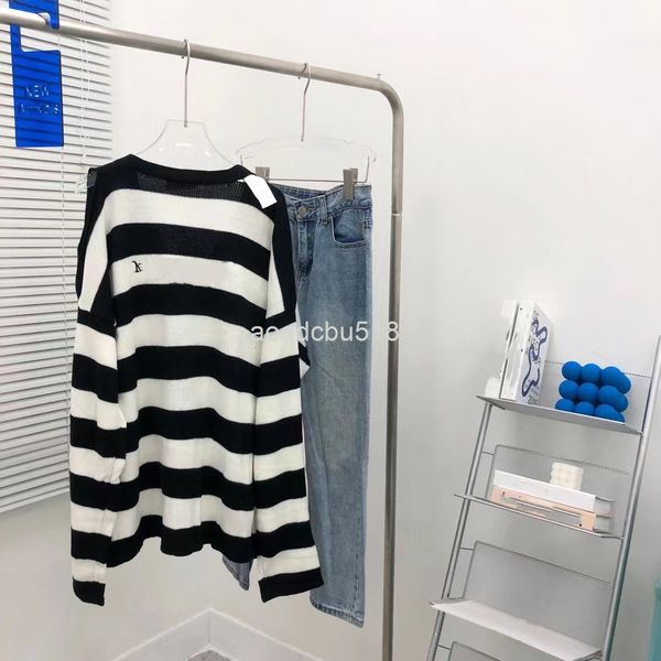 women's knits & tees mm6 back letter embroidery 22s early spring stripe age reduction lazy style knitted cardigan casual large hole, White
women's knits & tees mm6 back letter embroidery 22s early spring stripe age reduction lazy style knitted cardigan casual large hole, White