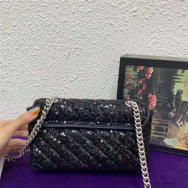 updated christmas limited version sequins cross body bags silver alloy thinck chains strap shoulder bags luxurys designers bags sequins 22cm, Red;black
updated christmas limited version sequins cross body bags silver alloy thinck chains strap shoulder bags luxurys designers bags sequins 22cm, Red;black
