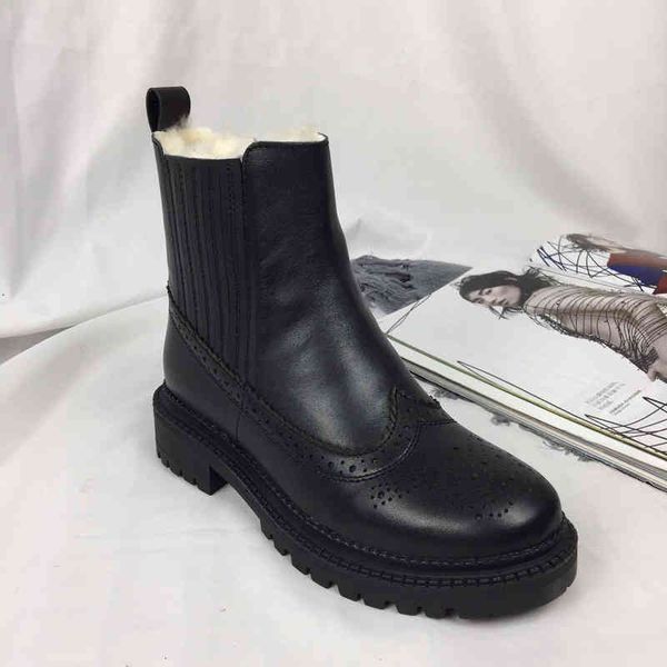 boots outdoor snow boots women's waterproof anti slip warm travel equipment mountaineering shoes winter cold proof northeast cotton, Black
boots outdoor snow boots women's waterproof anti slip warm travel equipment mountaineering shoes winter cold proof northeast cotton, Black
