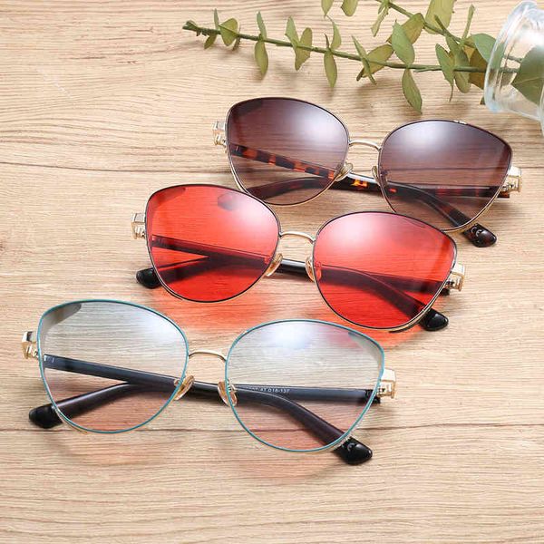 sunglasses 23007 sunglasses trend versatile street s men's and women's glasses fashion color 2zur, White;black
sunglasses 23007 sunglasses trend versatile street s men's and women's glasses fashion color 2zur, White;black