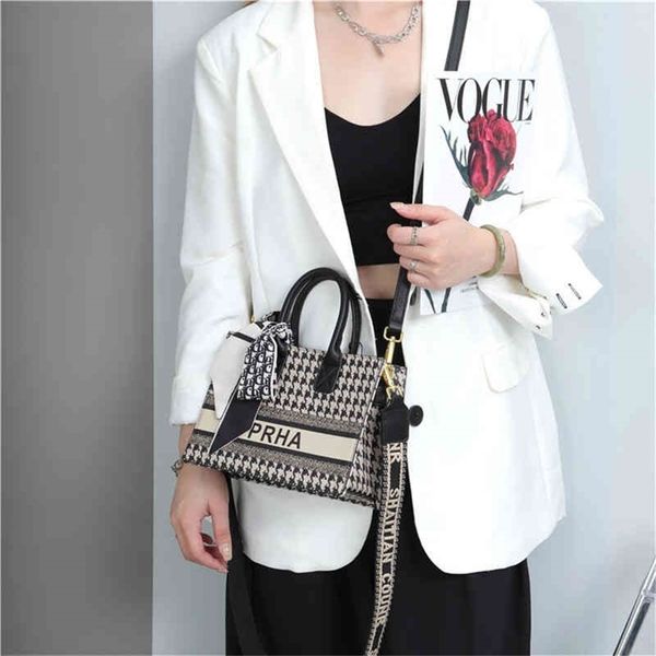 silk scarf broadband tote autumn winter fashion single versatile messenger 56% off online wholesale
silk scarf broadband tote autumn winter fashion single versatile messenger 56% off online wholesale