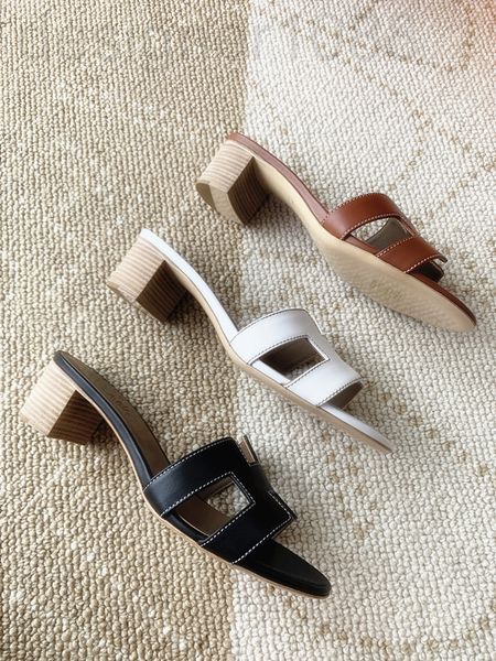 sandals designer slippers women's summer 2022 new korean version leather sandals thick heels are fashionable, and wear versatile medium, Black
sandals designer slippers women's summer 2022 new korean version leather sandals thick heels are fashionable, and wear versatile medium, Black