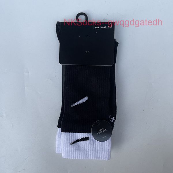 men fashion classic socks hook brand color stitched men's women's long tube sports training sock street couple middle tubes luxury, Black
men fashion classic socks hook brand color stitched men's women's long tube sports training sock street couple middle tubes luxury, Black