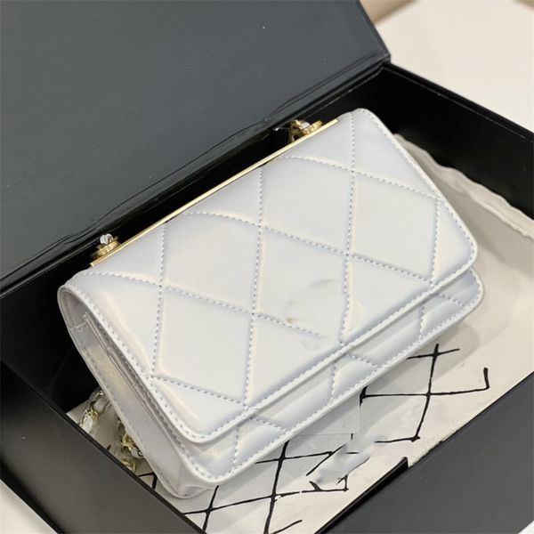 genuine leather handbags bag women chain shoulder luxury diamond lattice c brand messenger bags designer handbag purse female crossbody bag
genuine leather handbags bag women chain shoulder luxury diamond lattice c brand messenger bags designer handbag purse female crossbody bag