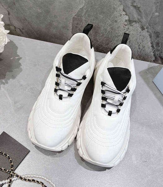 2022 early autumn p family women's nylon canvas thick soled light running shoes lace up casual sports shoes female dad shoes, Black
2022 early autumn p family women's nylon canvas thick soled light running shoes lace up casual sports shoes female dad shoes, Black