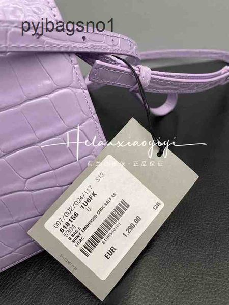 2022ss designer bag balenciga paris handbags b-shaped b flap women's 618156 crocodile messenger shoulder cross xmxs
2022ss designer bag balenciga paris handbags b-shaped b flap women's 618156 crocodile messenger shoulder cross xmxs