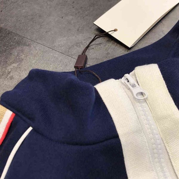 men's hoodies & sweatshirts reflective letter embroidery zipper sweater women's fashion brand spring and autumn new large loose, Black
men's hoodies & sweatshirts reflective letter embroidery zipper sweater women's fashion brand spring and autumn new large loose, Black