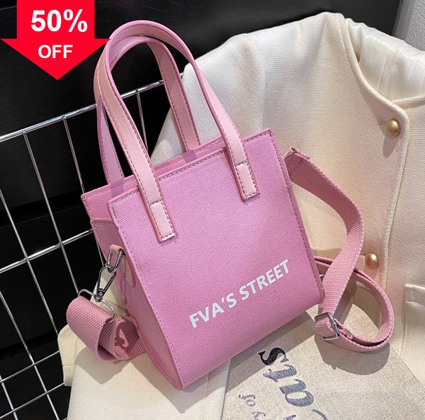 simple large 2022 new fashion leisure canvas versatile one fashionable retro women's totes shoulder bag
simple large 2022 new fashion leisure canvas versatile one fashionable retro women's totes shoulder bag