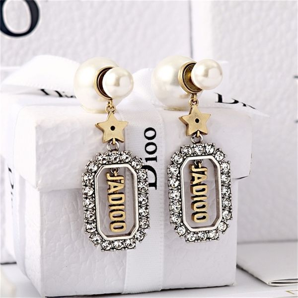 2022 36% off designer jewelry d letter pearl female brass diamond color separation net red fashion earrings, Golden
2022 36% off designer jewelry d letter pearl female brass diamond color separation net red fashion earrings, Golden