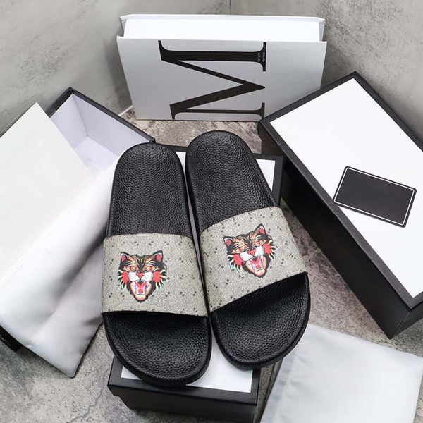 2022men women fashion slippers luxury slides summer flat slipper trendy leather rubber sandal mens beach slide us 5-12 10, Black
2022men women fashion slippers luxury slides summer flat slipper trendy leather rubber sandal mens beach slide us 5-12 10, Black