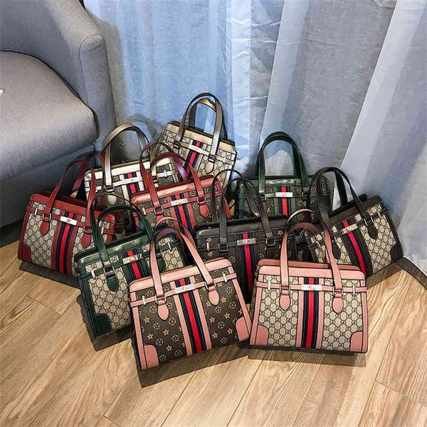 52% off 2022 trend fashion design bags trendy large capacity women's spring and summer texture square hand-held old flower messenger fa
52% off 2022 trend fashion design bags trendy large capacity women's spring and summer texture square hand-held old flower messenger fa