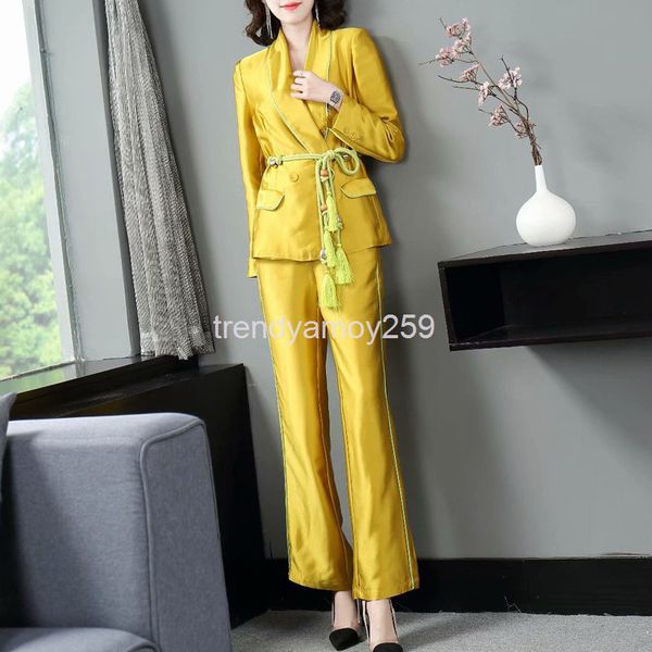 two piece dress spring and autumn goddess temperament suit pants two-piece fashion high-end + belt, White
two piece dress spring and autumn goddess temperament suit pants two-piece fashion high-end + belt, White