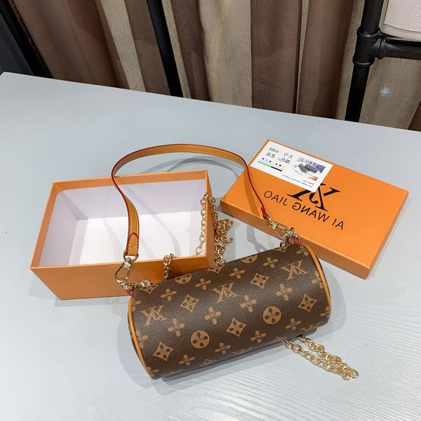 designer bags mini old flower messenger women's 2022 new fashion versatile printed one shoulder pillow pencil case
designer bags mini old flower messenger women's 2022 new fashion versatile printed one shoulder pillow pencil case