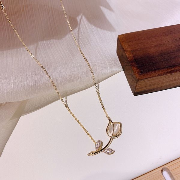 elegant tulip crystal pendant necklaces for women wedding jewelry vintage rose chain lady party neck accessories gift, Silver
elegant tulip crystal pendant necklaces for women wedding jewelry vintage rose chain lady party neck accessories gift, Silver