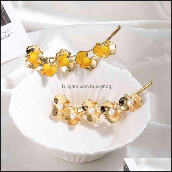 pins brooches jewelry sey luxury fashion flower orc natural pearl glass brooch pin wedding party accessories for women drop delivery 2021 z, Gray
pins brooches jewelry sey luxury fashion flower orc natural pearl glass brooch pin wedding party accessories for women drop delivery 2021 z, Gray