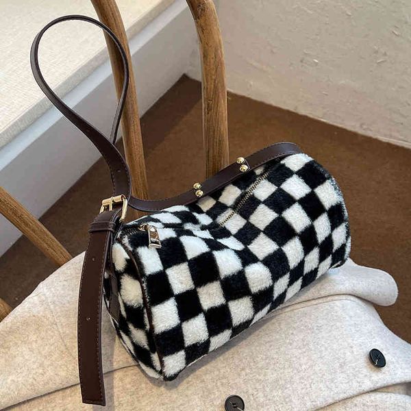 2022 luxury brand fashion design versatile ladies bags autumn winter plush new women's shoulder cylinder
2022 luxury brand fashion design versatile ladies bags autumn winter plush new women's shoulder cylinder