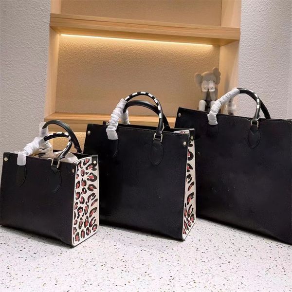 3 size news saling luxury designer handbag crafty onthego mm tote shoulder bag purses shopping messenger bags handbags designers crossbodys
3 size news saling luxury designer handbag crafty onthego mm tote shoulder bag purses shopping messenger bags handbags designers crossbodys