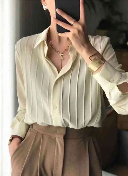 women's polos spring and summer pure mulberry silk crimp lapel versatile long women's shirt, White
women's polos spring and summer pure mulberry silk crimp lapel versatile long women's shirt, White
