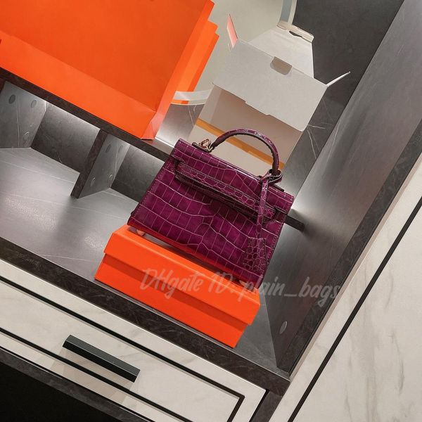 purses designer women handbags casual tote luxury buckle wallet interior slot pocket kylie bag leather wallets plain clutch lady messenger s, Red;black
purses designer women handbags casual tote luxury buckle wallet interior slot pocket kylie bag leather wallets plain clutch lady messenger s, Red;black