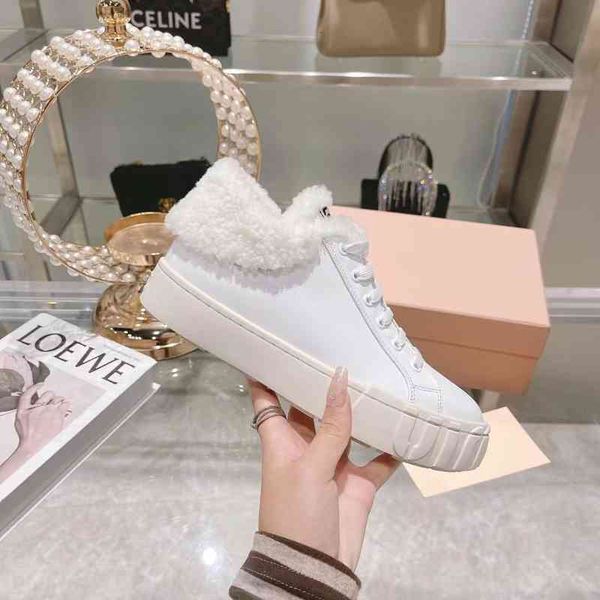dress shoes bota femina women's leather sneakers flats wool casual shoes winter collection, Black
dress shoes bota femina women's leather sneakers flats wool casual shoes winter collection, Black