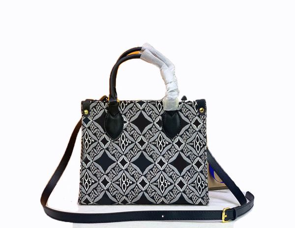 2023 luxury brand fashion designers women handbags luxurys lady shoulder bags leather messenger bag classic flowers crossbody onthego purses, Black
2023 luxury brand fashion designers women handbags luxurys lady shoulder bags leather messenger bag classic flowers crossbody onthego purses, Black