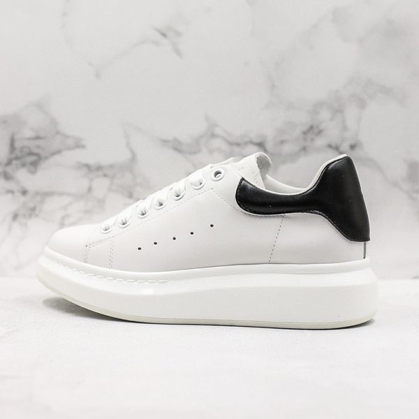 designer men women shoes grey black suede platform sneakers oversized sneaker 100% calfskin lace-up runner trainers for girls fashion casual
designer men women shoes grey black suede platform sneakers oversized sneaker 100% calfskin lace-up runner trainers for girls fashion casual