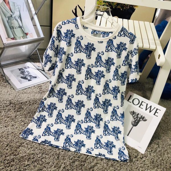 women's t-shirt designer chaopai 22 early spring new year of the tiger exclusive cartoon full print perfect embellishment casual round, White
women's t-shirt designer chaopai 22 early spring new year of the tiger exclusive cartoon full print perfect embellishment casual round, White