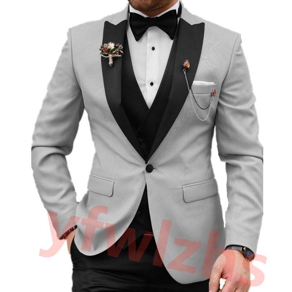 handsome one button groomsmen peak lapel groom tuxedos mens wedding dress man jacket blazer prom dinner suits jacket pants tie vest w890, Black;gray
handsome one button groomsmen peak lapel groom tuxedos mens wedding dress man jacket blazer prom dinner suits jacket pants tie vest w890, Black;gray